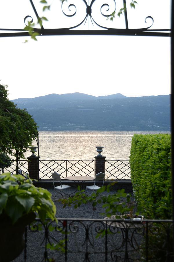 Il Sole Di Ranco Hotel Luaran gambar